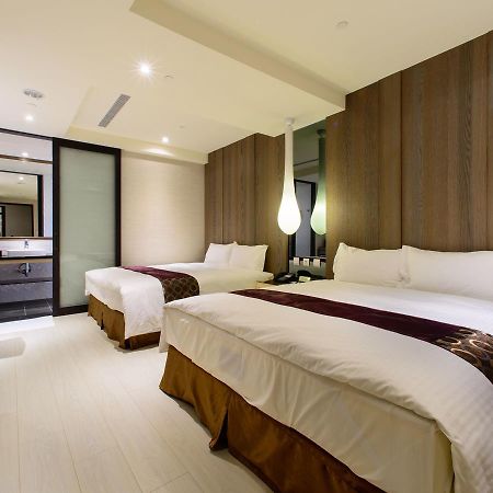 Stay Hotel - Taichung Zhongqing Екстериор снимка