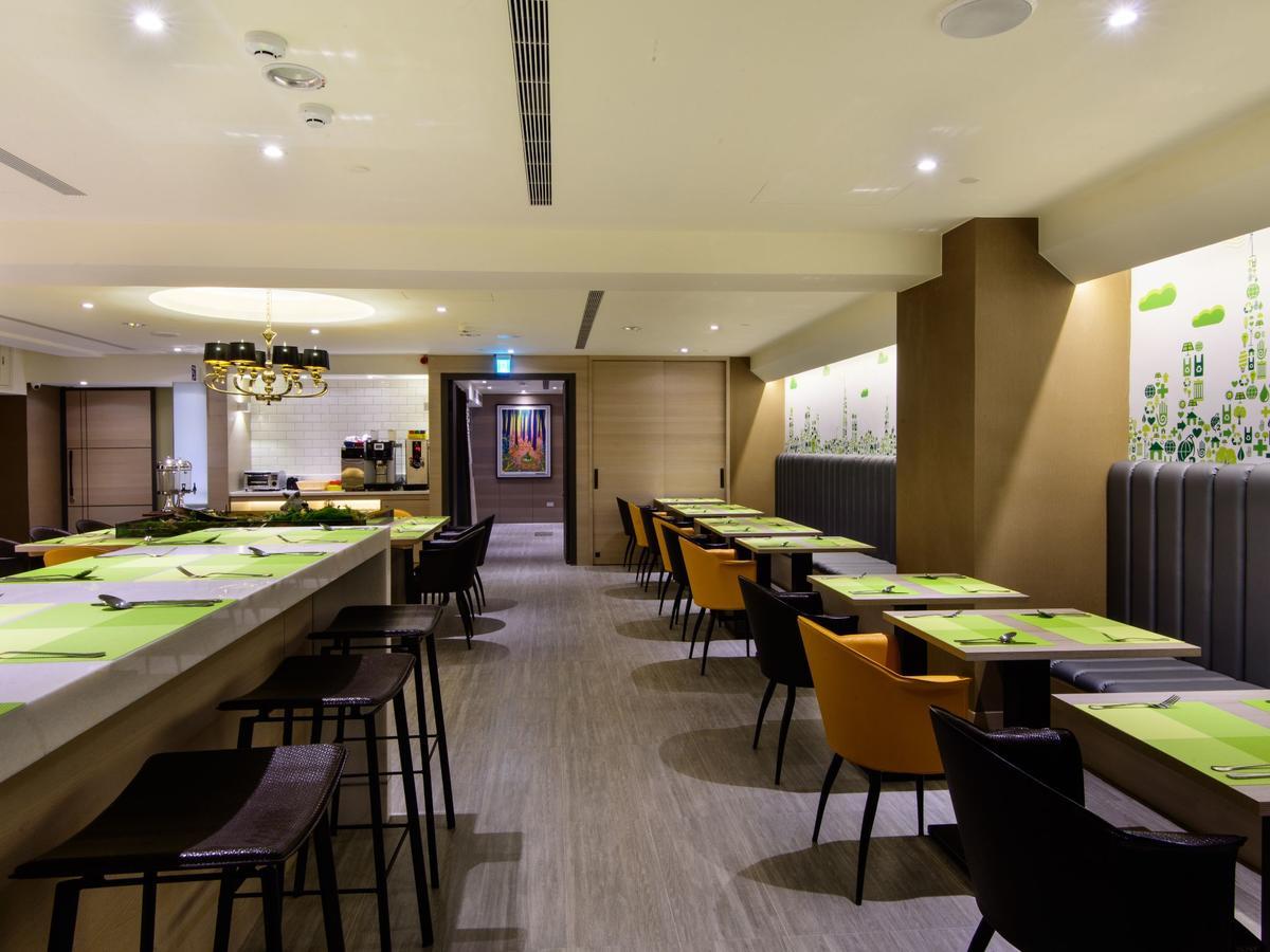 Stay Hotel - Taichung Zhongqing Екстериор снимка
