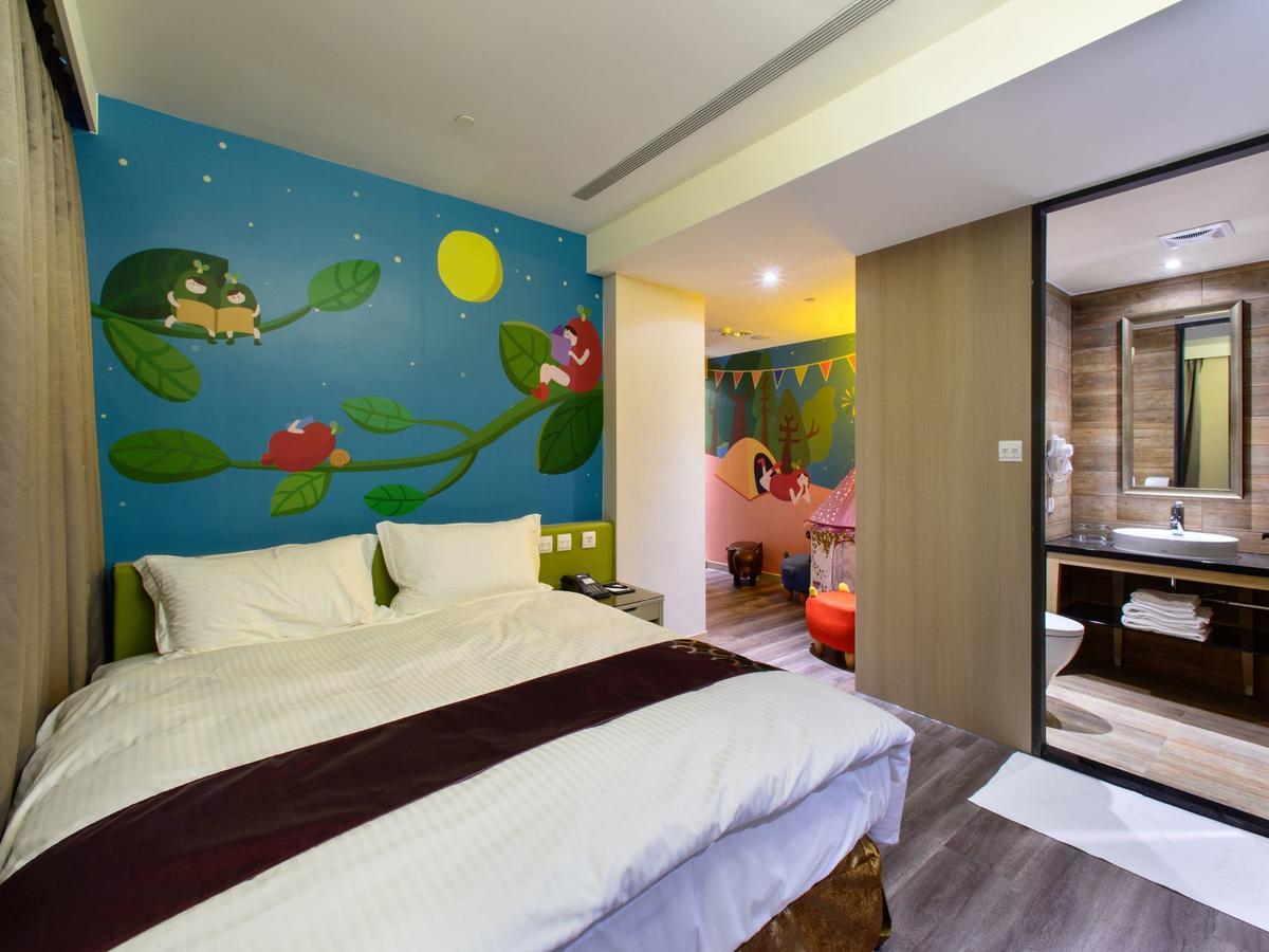 Stay Hotel - Taichung Zhongqing Екстериор снимка