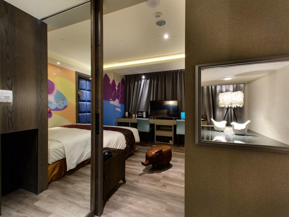 Stay Hotel - Taichung Zhongqing Екстериор снимка